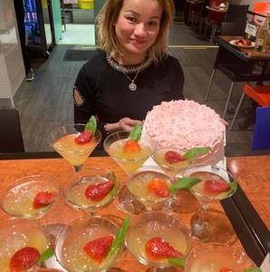 Meet your Posher, Anh